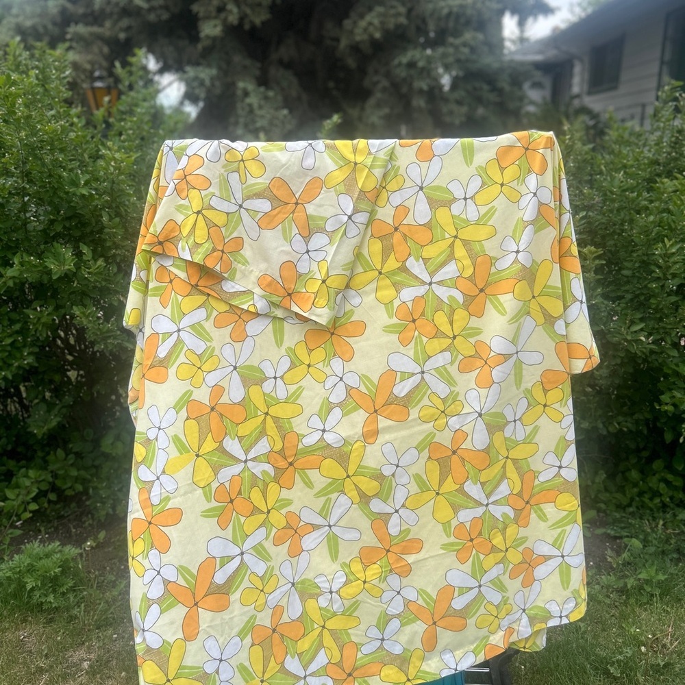 Cannon Vintage Twin Top Sheet and Pillowcase